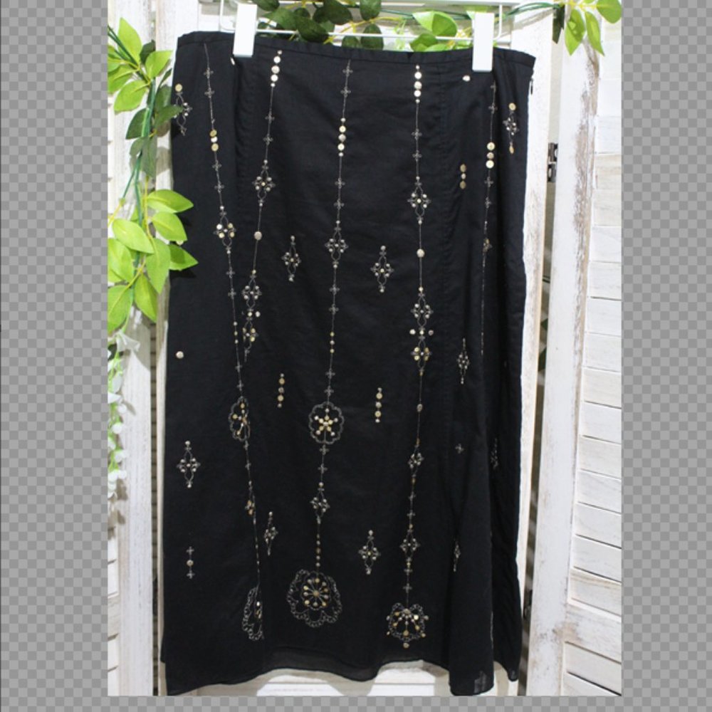 Ann Taylor black/gold skirt (1394)
